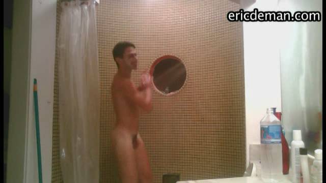 spycam naked straight guy shower_007