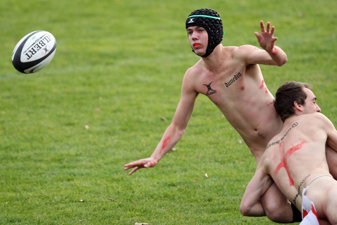 amateur England-v-New-Zealand-Naked-Rugby-Match 4