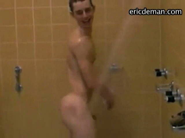 guys naked having fun shower_013