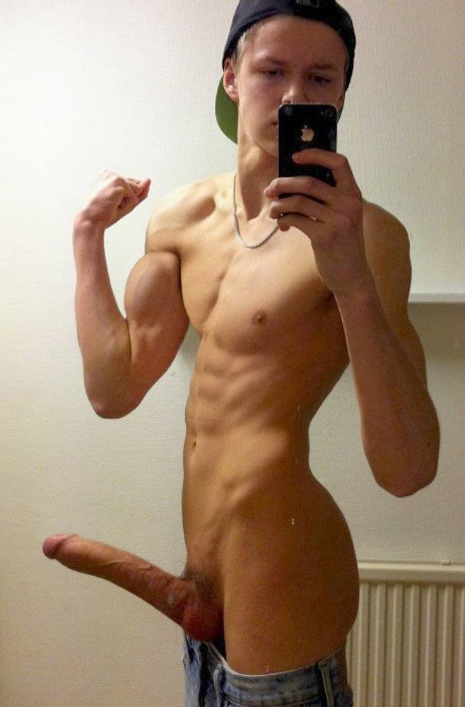 guy selfie naked Male