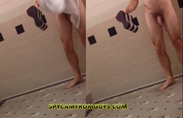 spy cam guy caught nude shower - Spycamfromguys, hidden cams ...