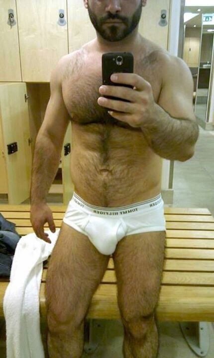 hairy beef lockerroom selfie