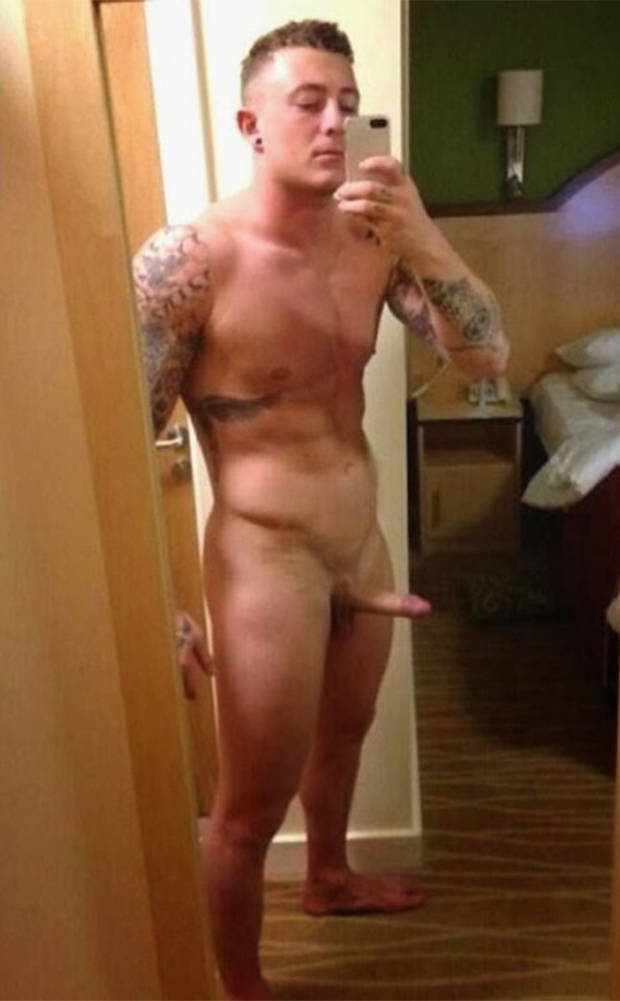 rugby player josh charnley selfie hard cock