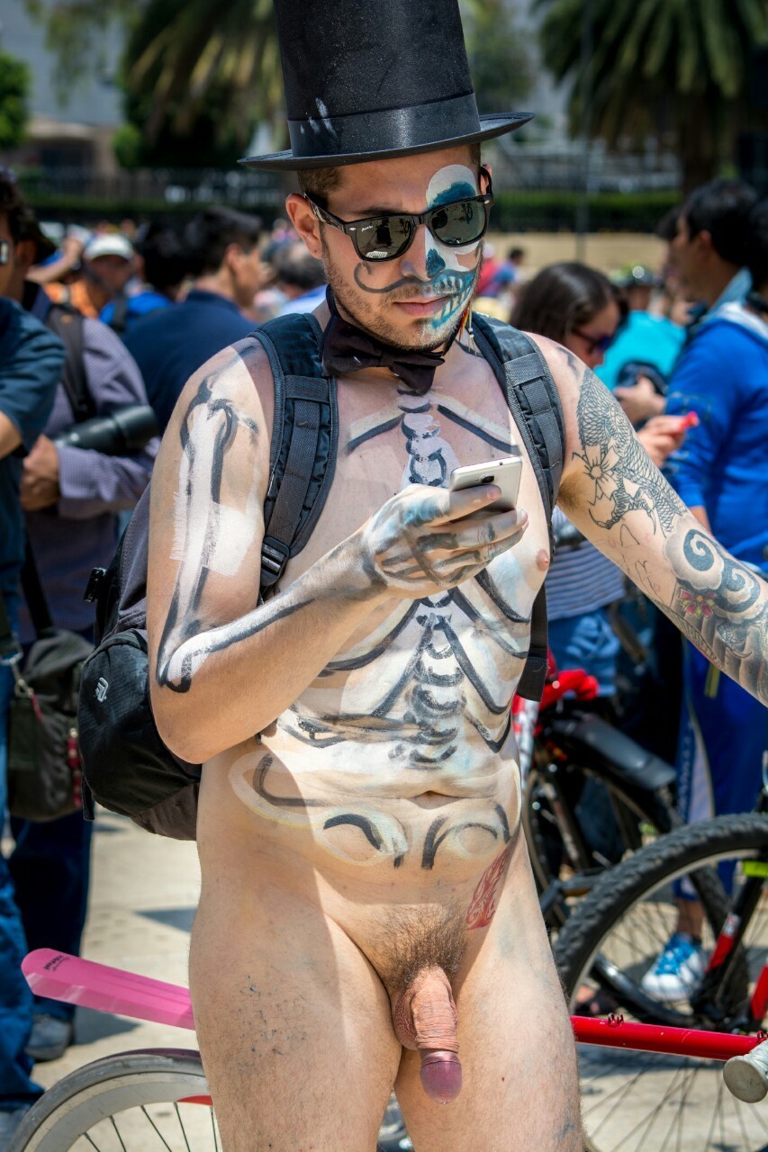 naked body painting guy