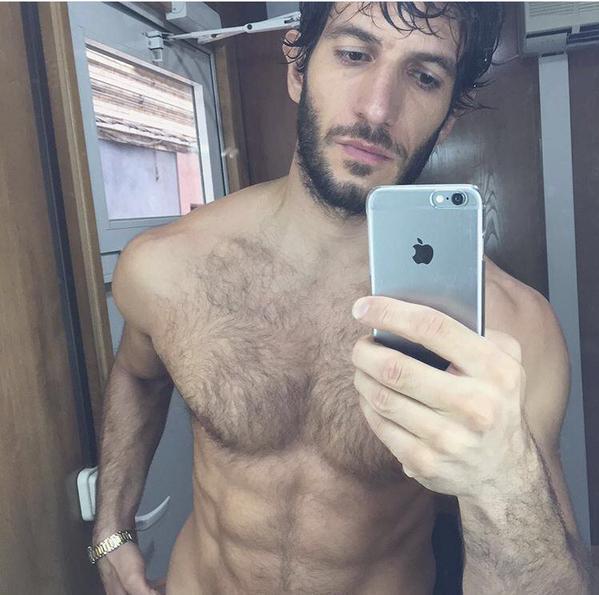 quim gutierrez naked selfie