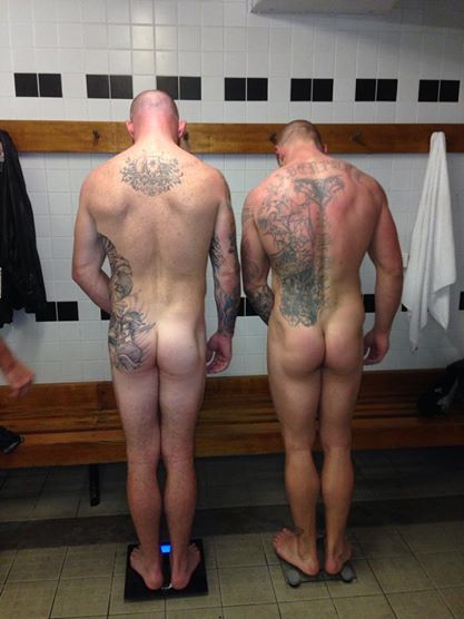 straight naked guys lockerroom