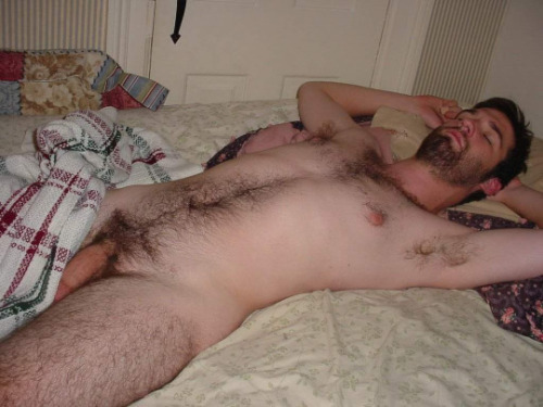 dude sleeping naked