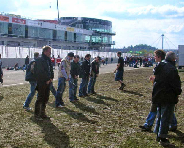 supporters caught peeing