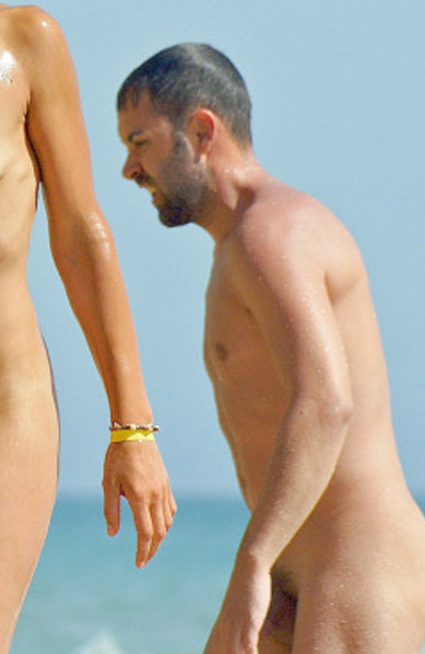 nudist guy caught beach