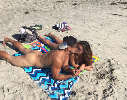 straight guy naked beach with gf
