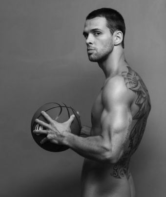 Ivo Kitzinger posing naked