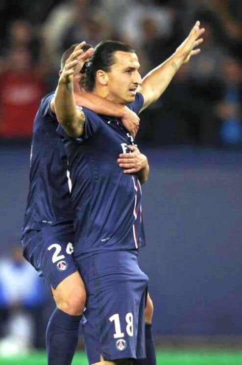 Zlatan Ibrahimović big bulge