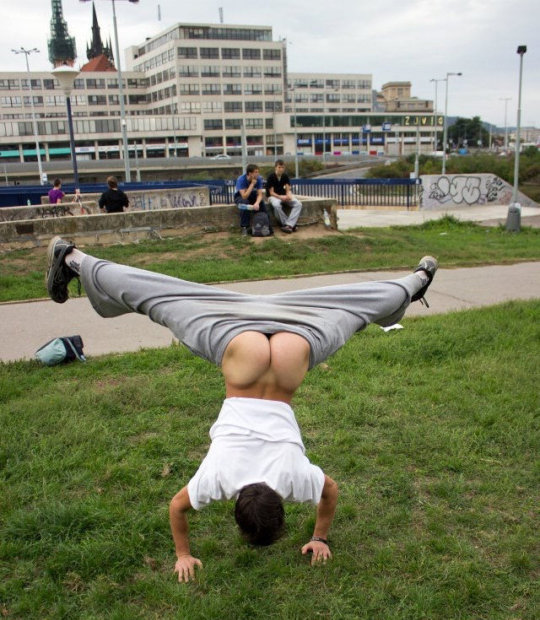 straight guy ass exposed public