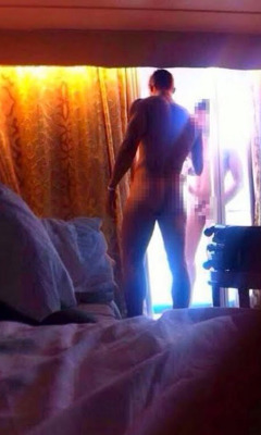 Jonas Sulzbach naked