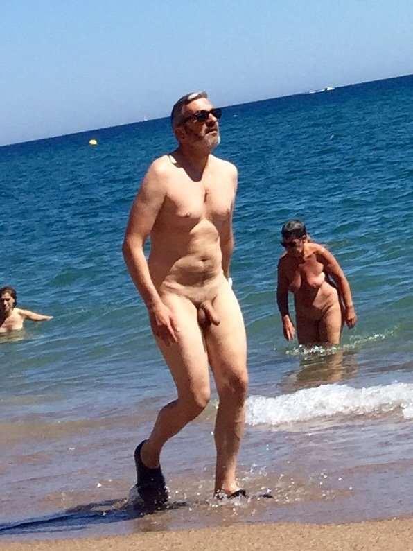 nudist man caught big dick