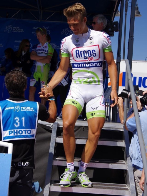 cyclist-big-bulge
