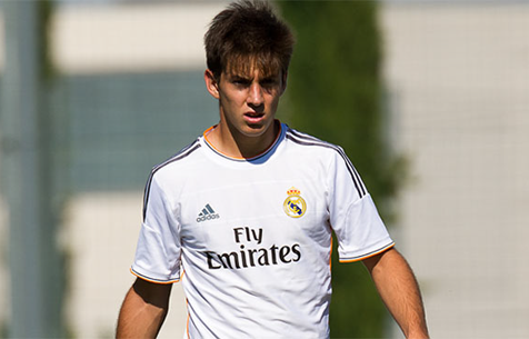 soccer-player-alvaro-medran