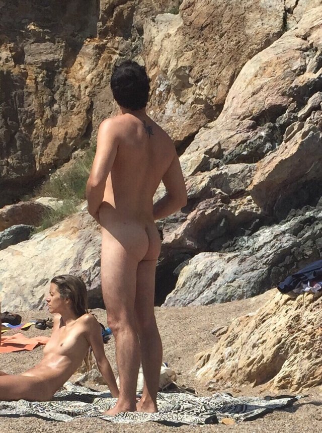 nudist-man-ass