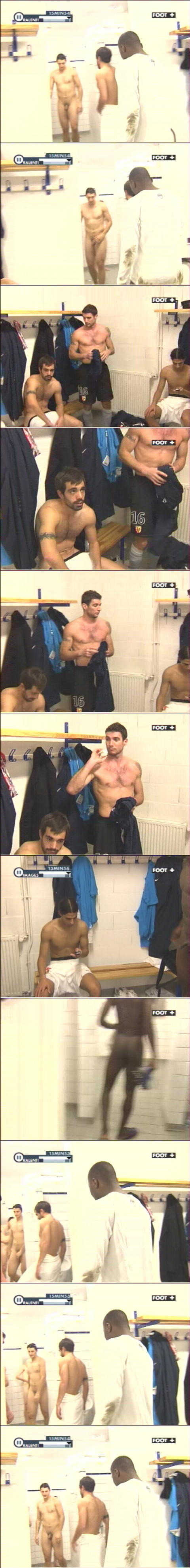 rugby players caught naked in Lens rugby locker room and shower