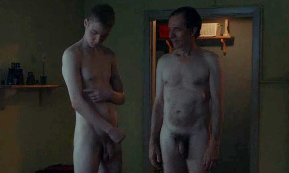 naked male actors in hullet movie