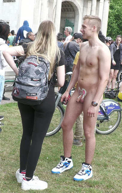 straight uncut guy naked in public for wnbr 4