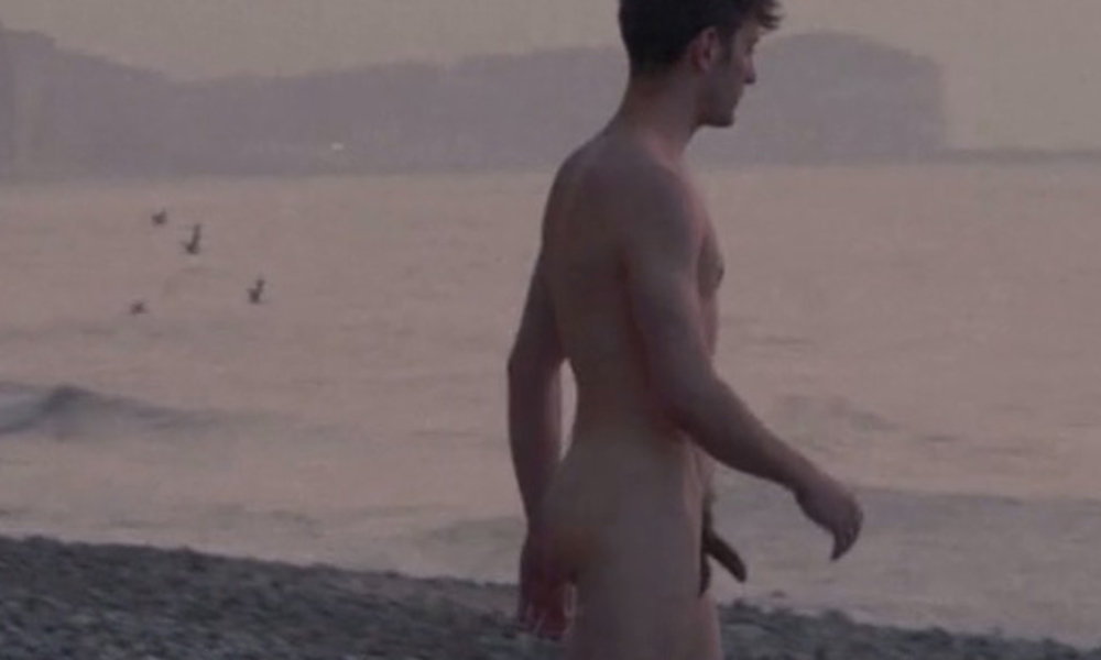 actor Jules Sagot full frontal naked in movie Me voici
