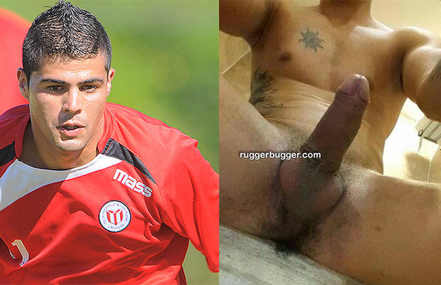 Uruguay Footballer Martin Alaniz Shows His Hard Dick -8828