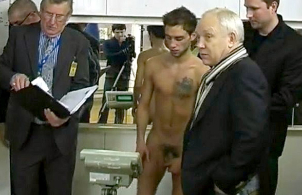naked-sport-weigh-in. 