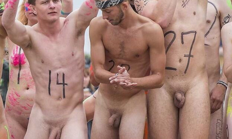 I wanna share with you some hot shots from guys caught naked in public plac...