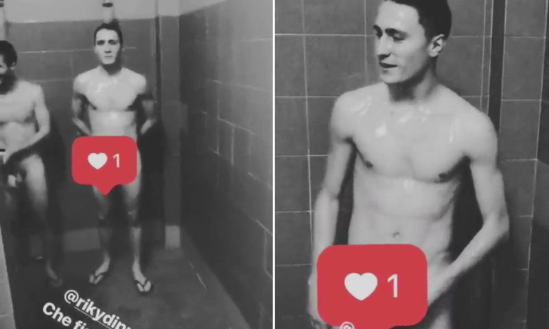 italian footballers naked in the shower