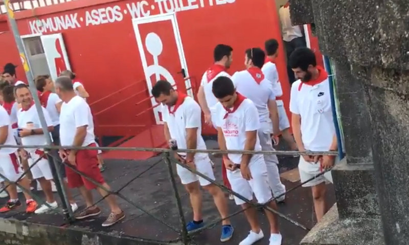 guys caught peeing in public during bayonne feria