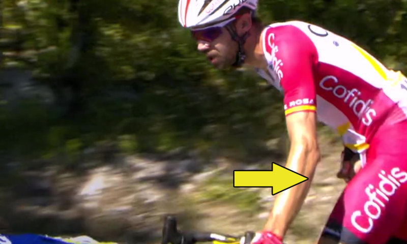 spanish cyclist jesus herrada caught peeing during tour de france