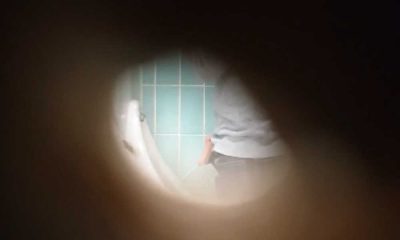 guy with thick uncut dick caught by spycam at urinal